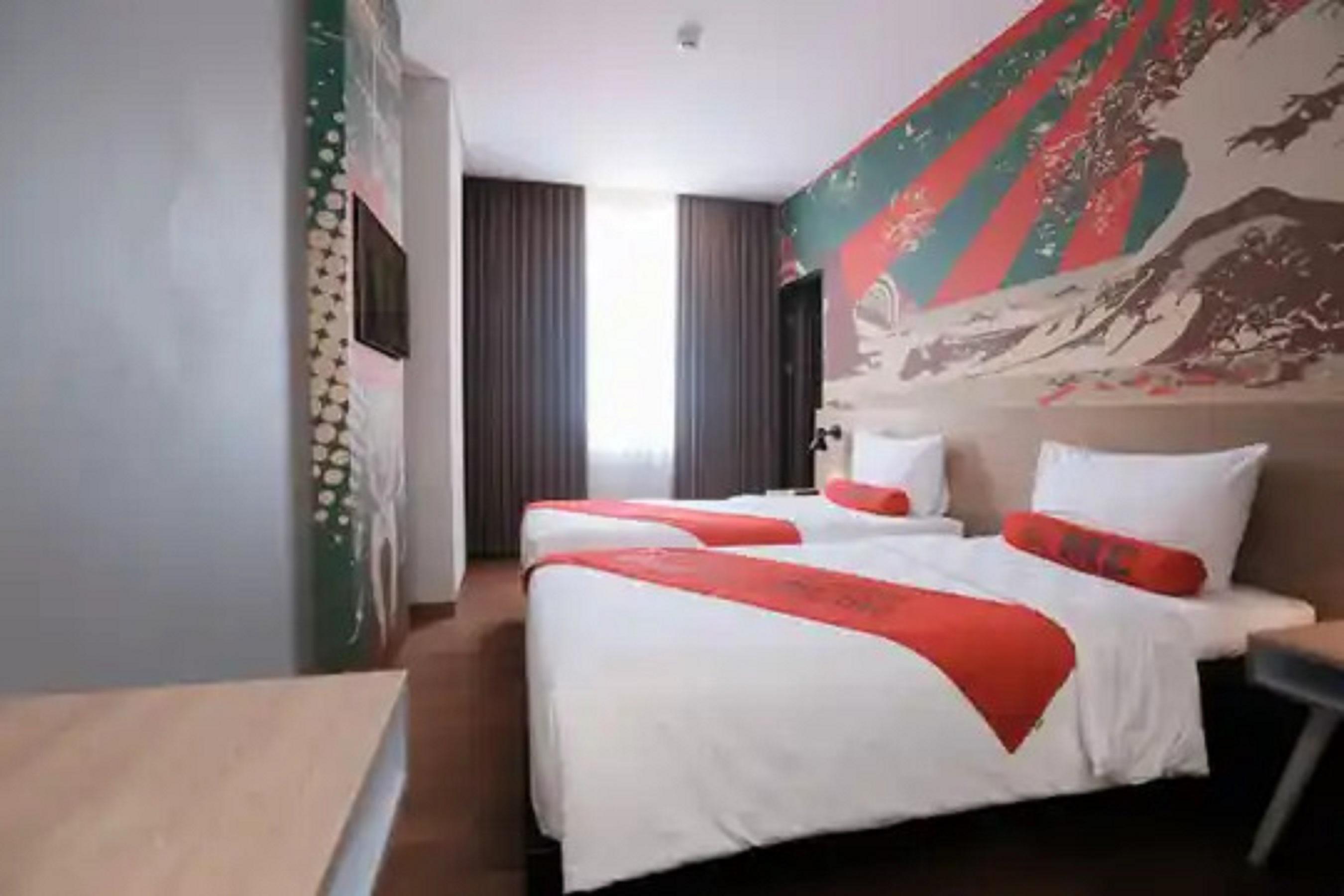 Hotel Fortunagrande Jembel Extérieur photo