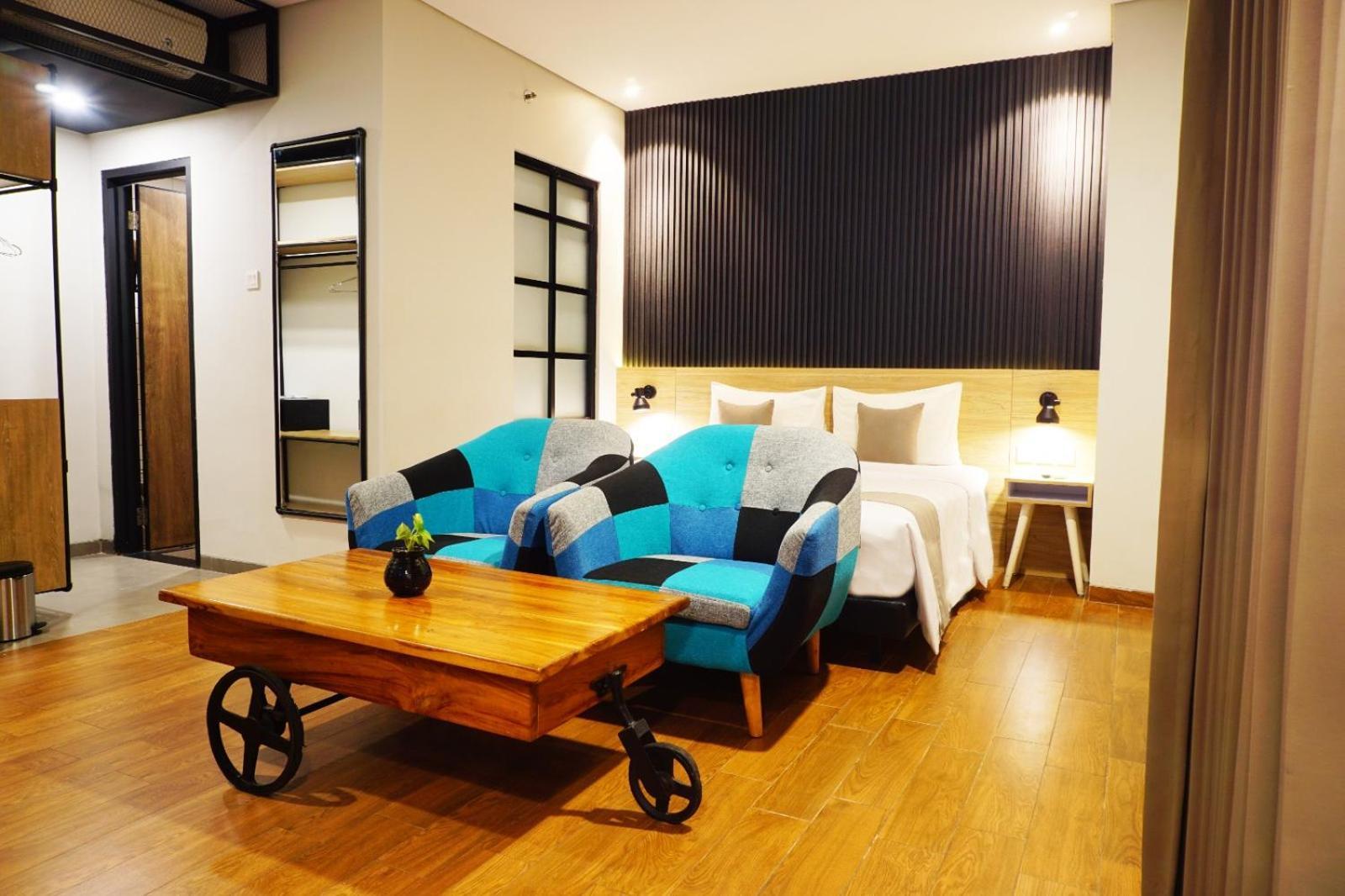 Hotel Fortunagrande Jembel Extérieur photo