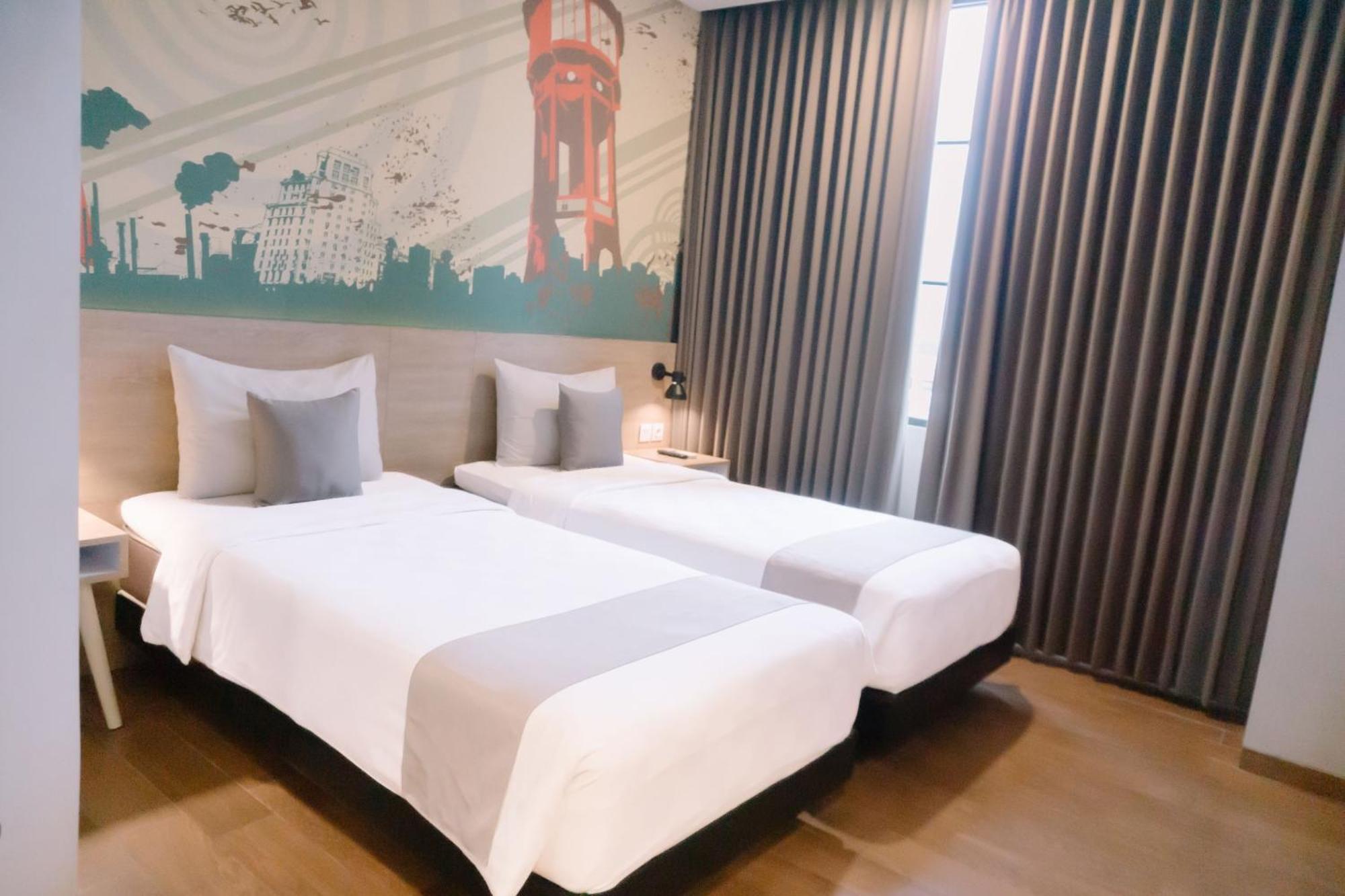 Hotel Fortunagrande Jembel Extérieur photo